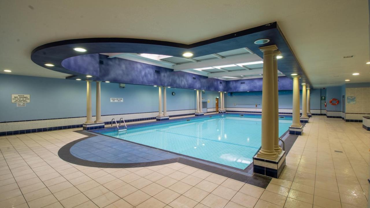 Brandon Hotel Conference & Leisure Centre トラリー エクステリア 写真