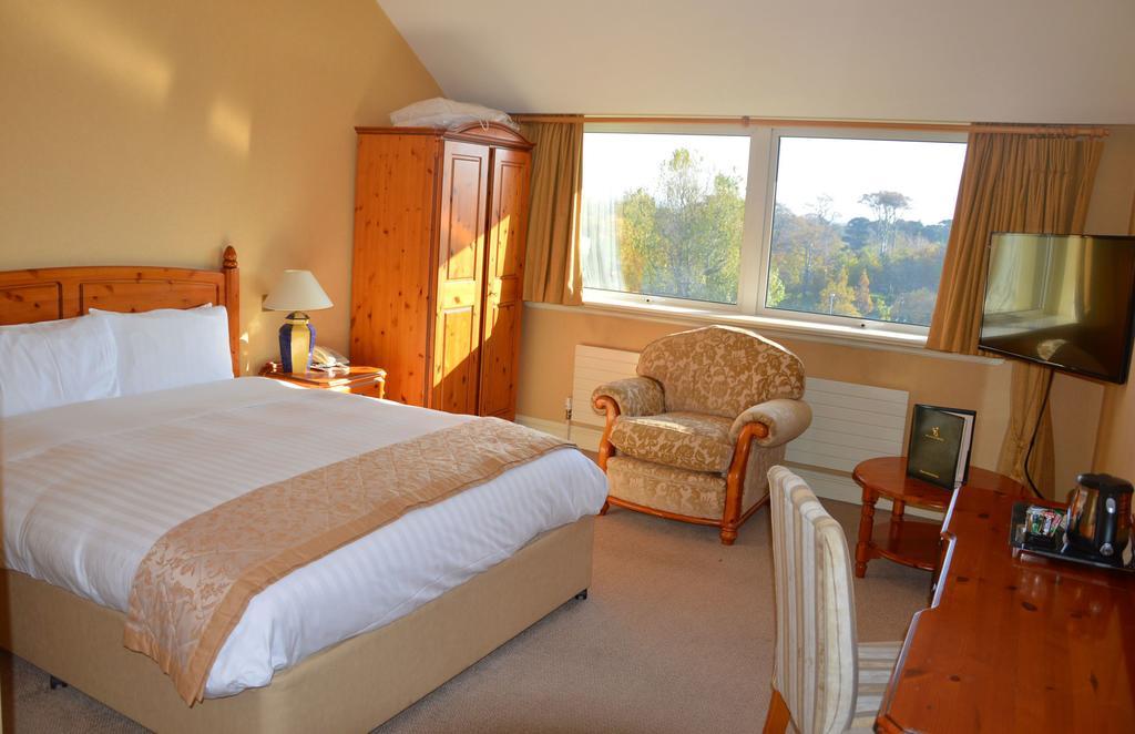 Brandon Hotel Conference & Leisure Centre トラリー 部屋 写真