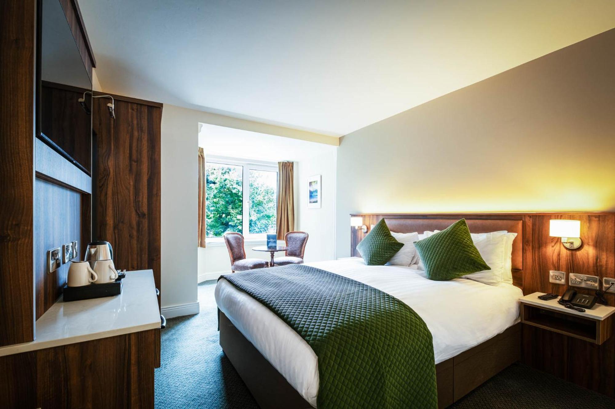 Brandon Hotel Conference & Leisure Centre トラリー エクステリア 写真