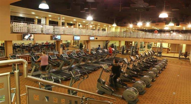 Brandon Hotel Conference & Leisure Centre トラリー エクステリア 写真